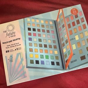 sephora’s Future is yours palette